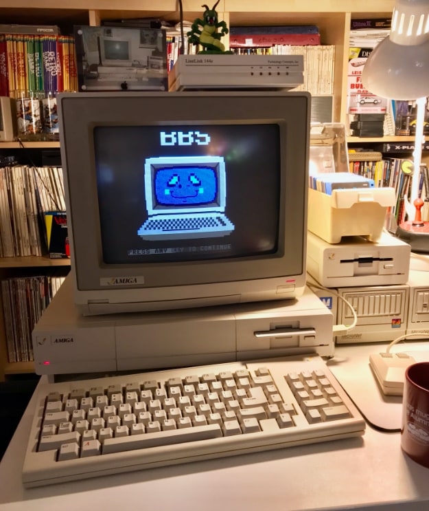 Amiga 1000 logged in to a telnet BBS